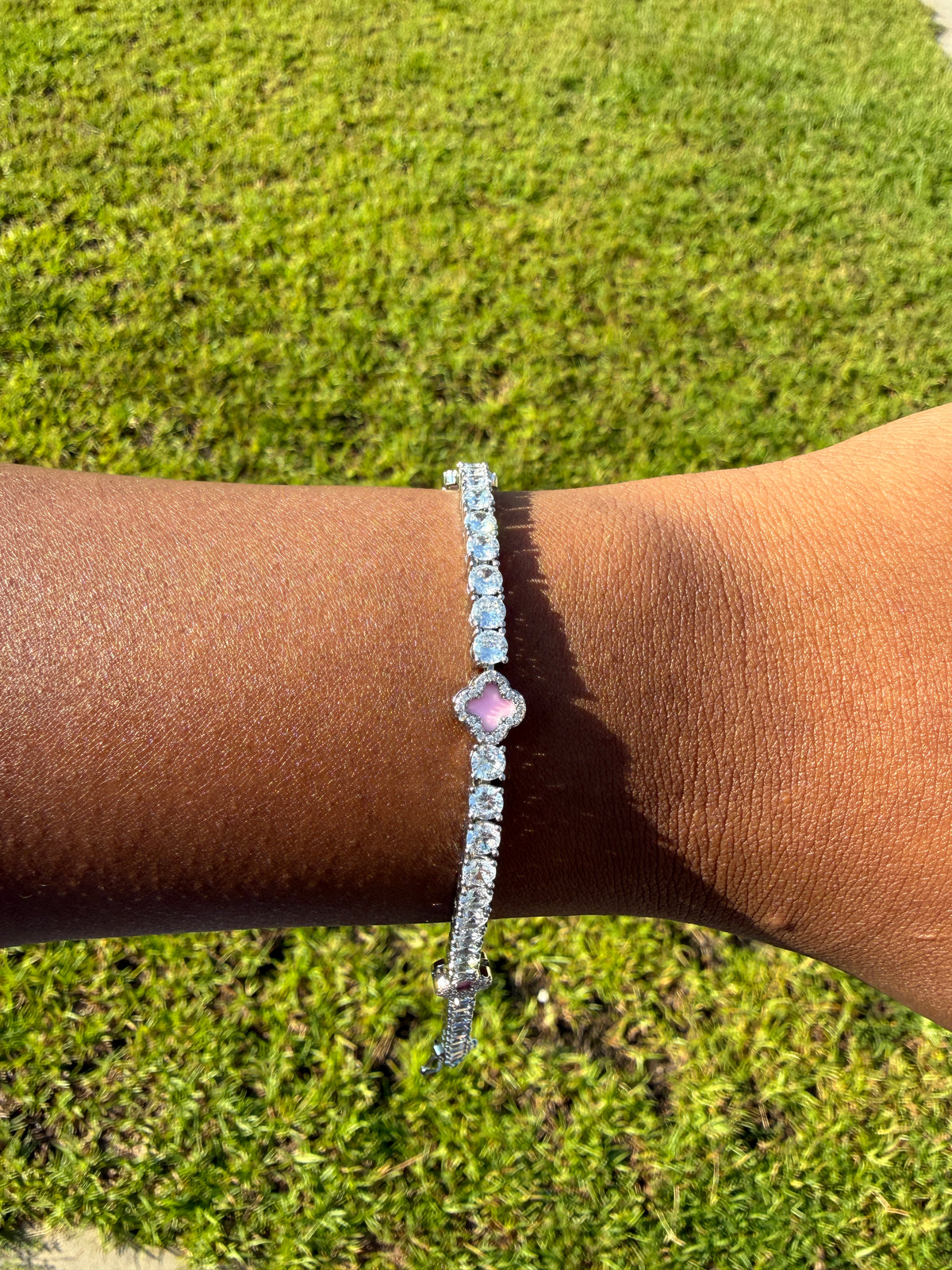 Silver Clover Bracelet